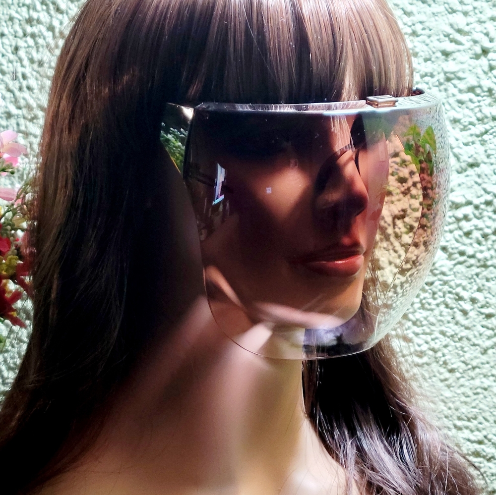 Face Shield (anti facial recognition) - Picture 2 of 6